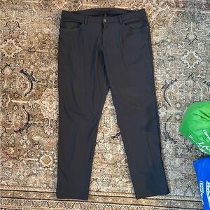 Lululemon golf pants